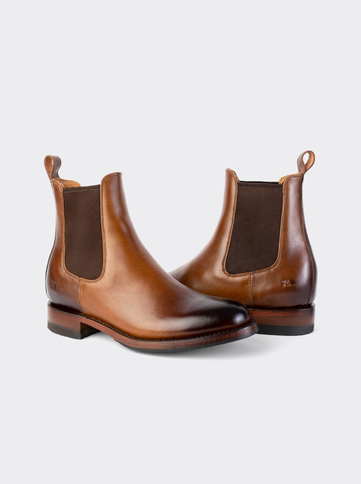 Botín Chelsea con Suela Doble Vida Antiderrapante Olmeca Miel Estilo 6206