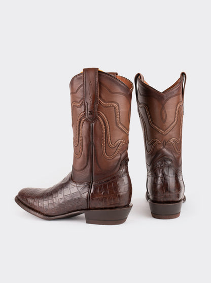 Bota Vaquera con Suela de Cuero en Piel Genuina de Moreleti Café Estilo 1055