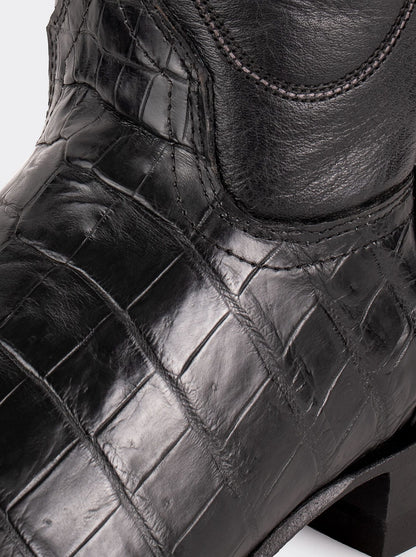 Bota Vaquera con Suela de Cuero en Piel Genuina de Moreleti Negro Estilo 1055