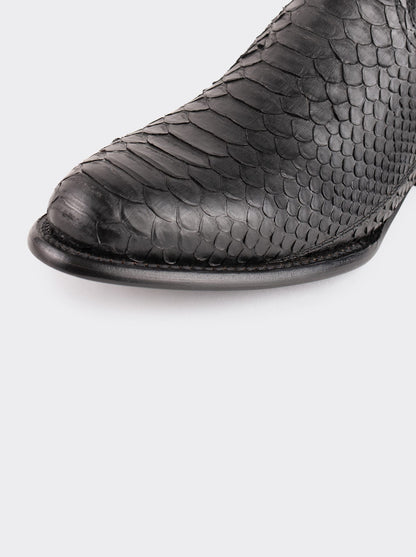 Botín Vaquero con Cierre en Piel Genuina de Pitón Color Negro Estilo 11200