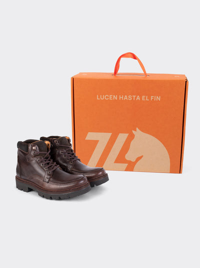 Bota Haiker de Vestir Moc Toe de Piel con Suela Extra Ligera Olmeca Café estilo 2705