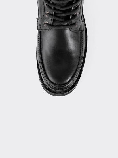 Bota Haiker de Vestir Moc Toe de Piel con Suela Extra Ligera Olmeca Negro estilo 2705