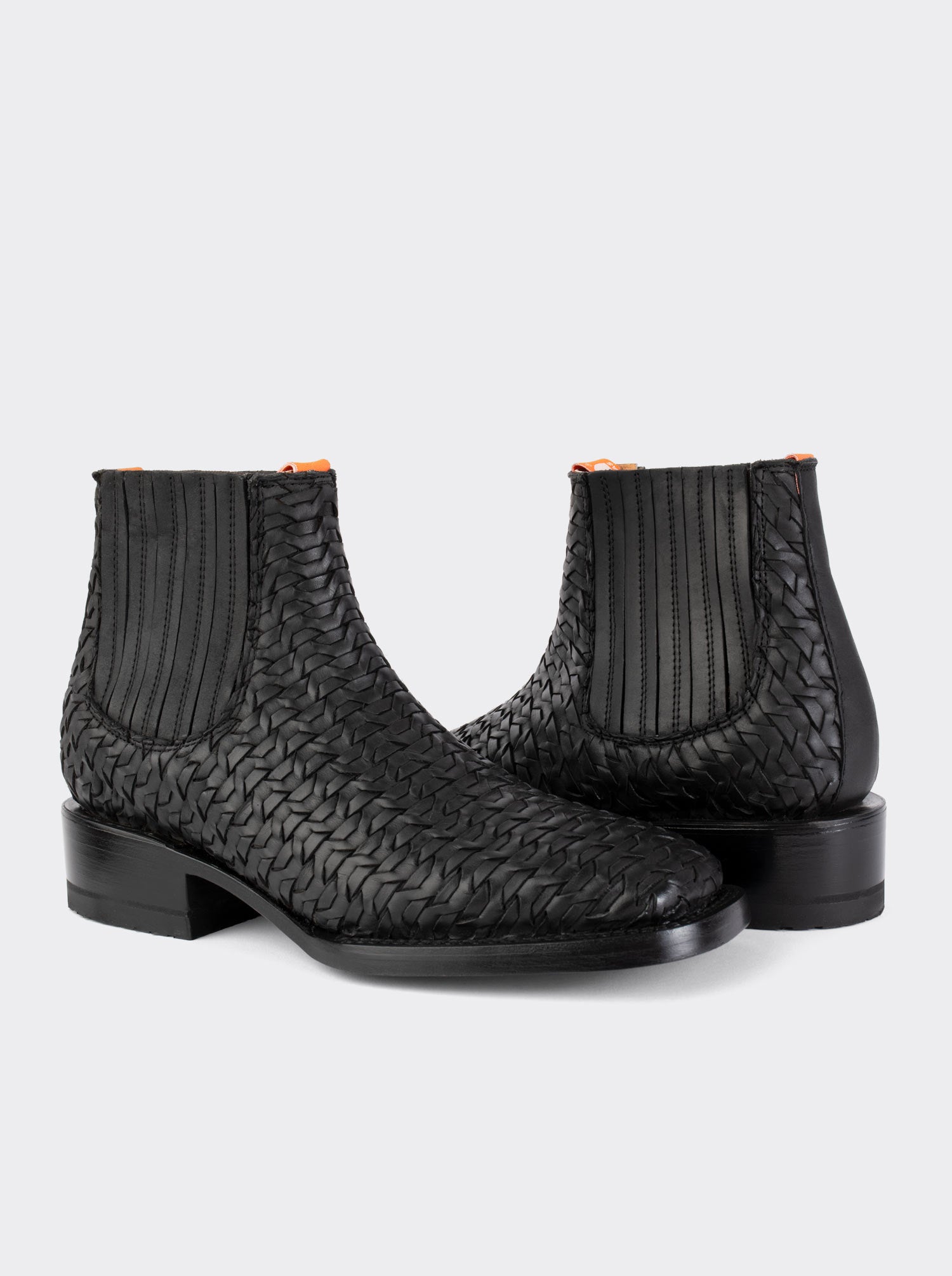 Botín Rodeo de Piel Tejida a Mano con Suela de Cuero Negro Estilo 3601