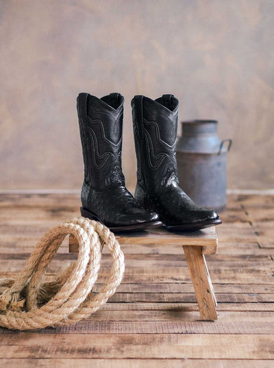 Bota Vaquera con Suela de Cuero en Piel Genuina de Avestruz Negro Estilo 1055