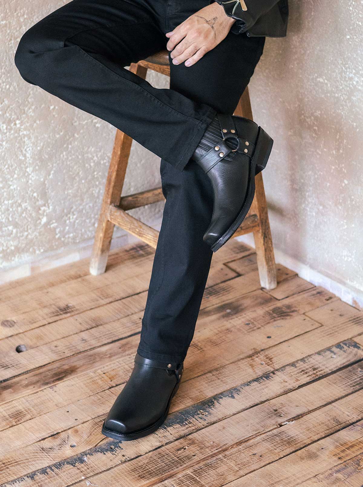 Botín Biker Montana Negro Estilo 3600